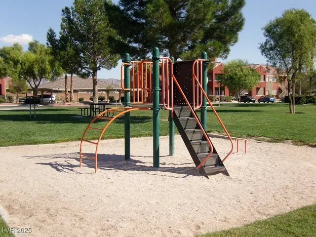 $1,530 | 4730 East Craig Road, Unit 1073, Las Vegas, NV 89115