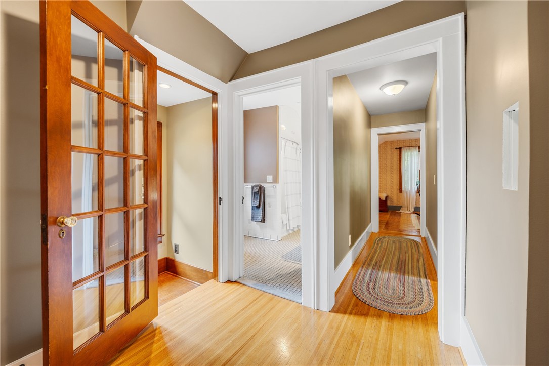 489 Helendale Road Irondequoit, NY 14609 - Photo 35 of 50