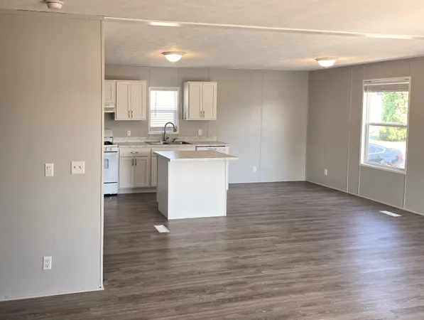 $97,000 | 26 Traveler Drive Northwest, Sparta, MI 49345