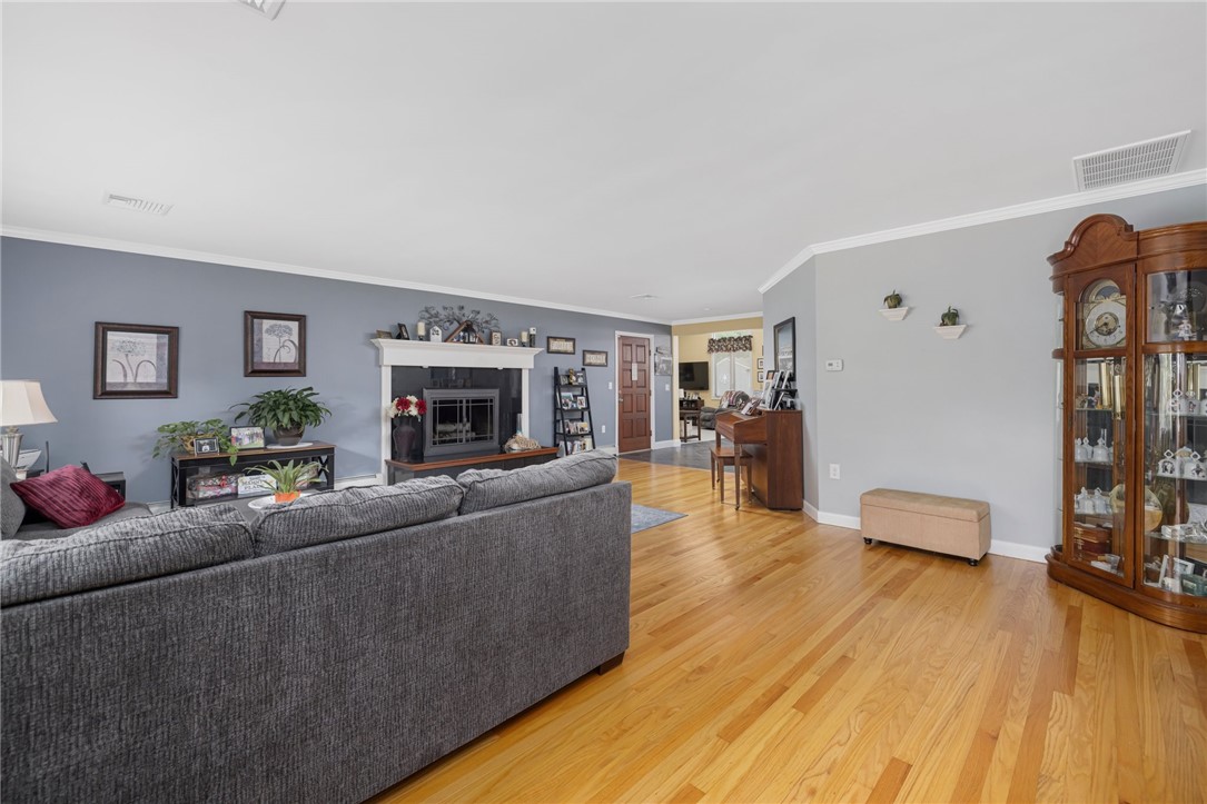 236 Phillips Hill Road Coventry, RI 02816 - Photo 19 of 42