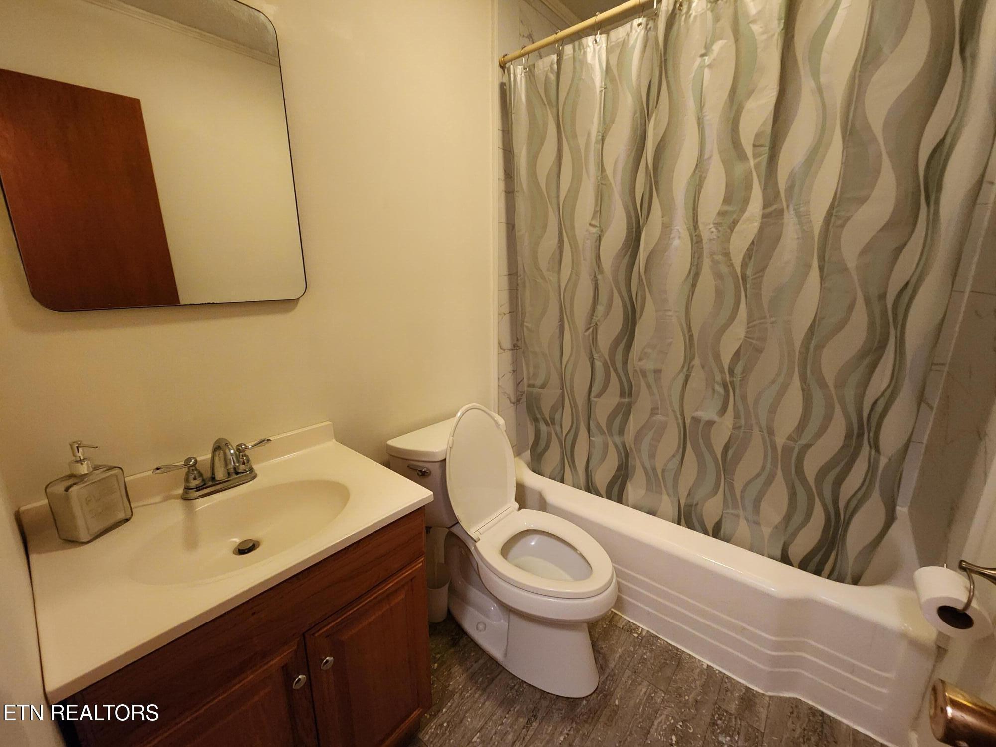 1506 Ridgeway Circle Athens, TN 37303 - Photo 14 of 25 20251210011735398717000000-o