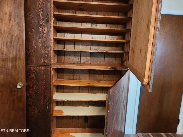 $349,900 | 1506 Ridgeway Circle, Athens, TN 37303