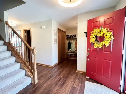 $415,000 | 765 Anne Street, Woodstock, IL 60098