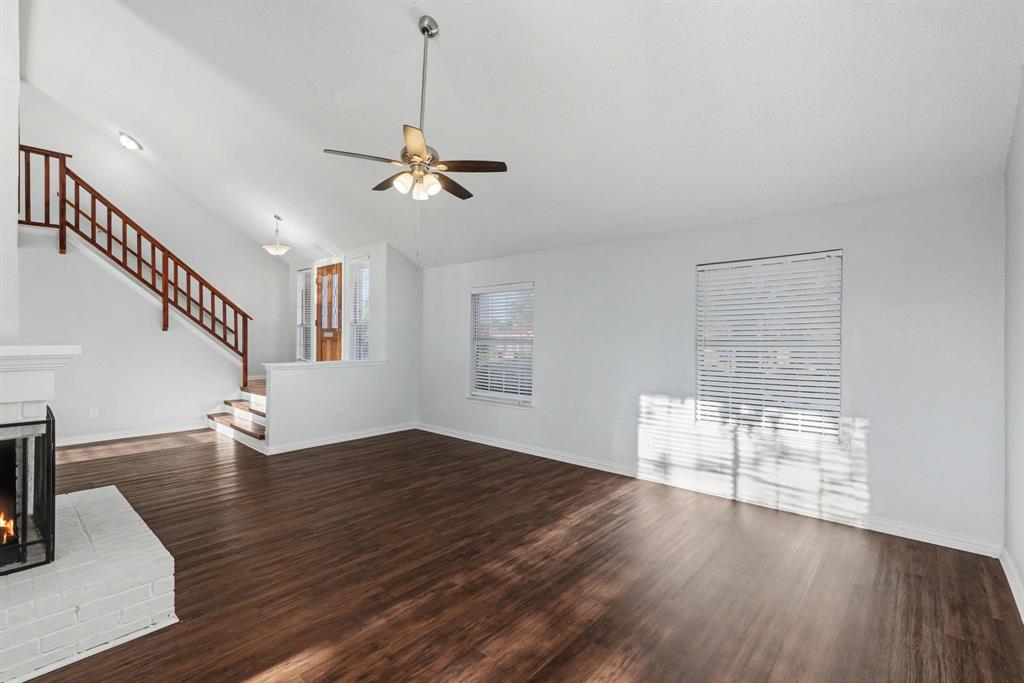 2080 Briarcliff Road Lewisville, TX 75067 - Photo 4 of 23