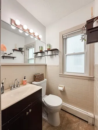 $2,600 | 10 Hunnewell Avenue, Unit 10, Boston, MA 02135