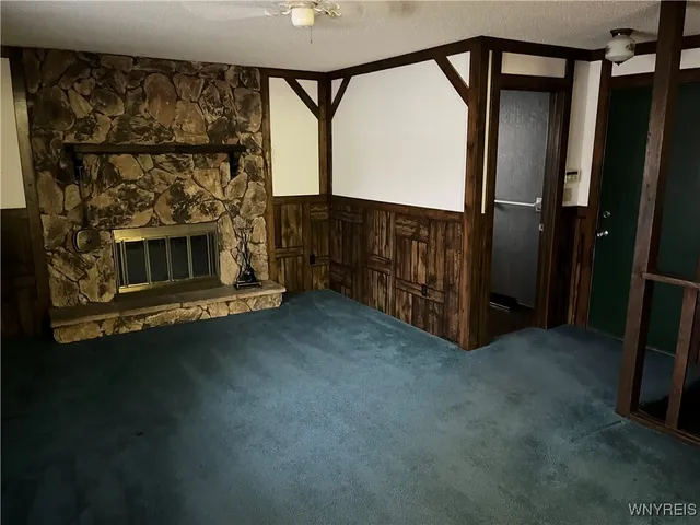 $285,000 | 14 Autumn Lane, Cheektowaga, NY 14043