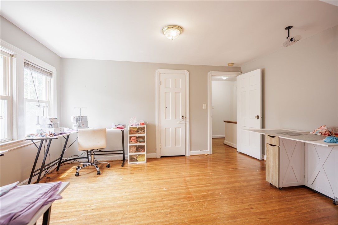 141 Cooper Road Irondequoit, NY 14617 - Photo 21 of 33