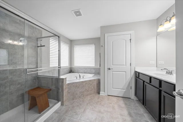 $614,900 | 6625 Savanna Lane, Lakewood, IL 60014