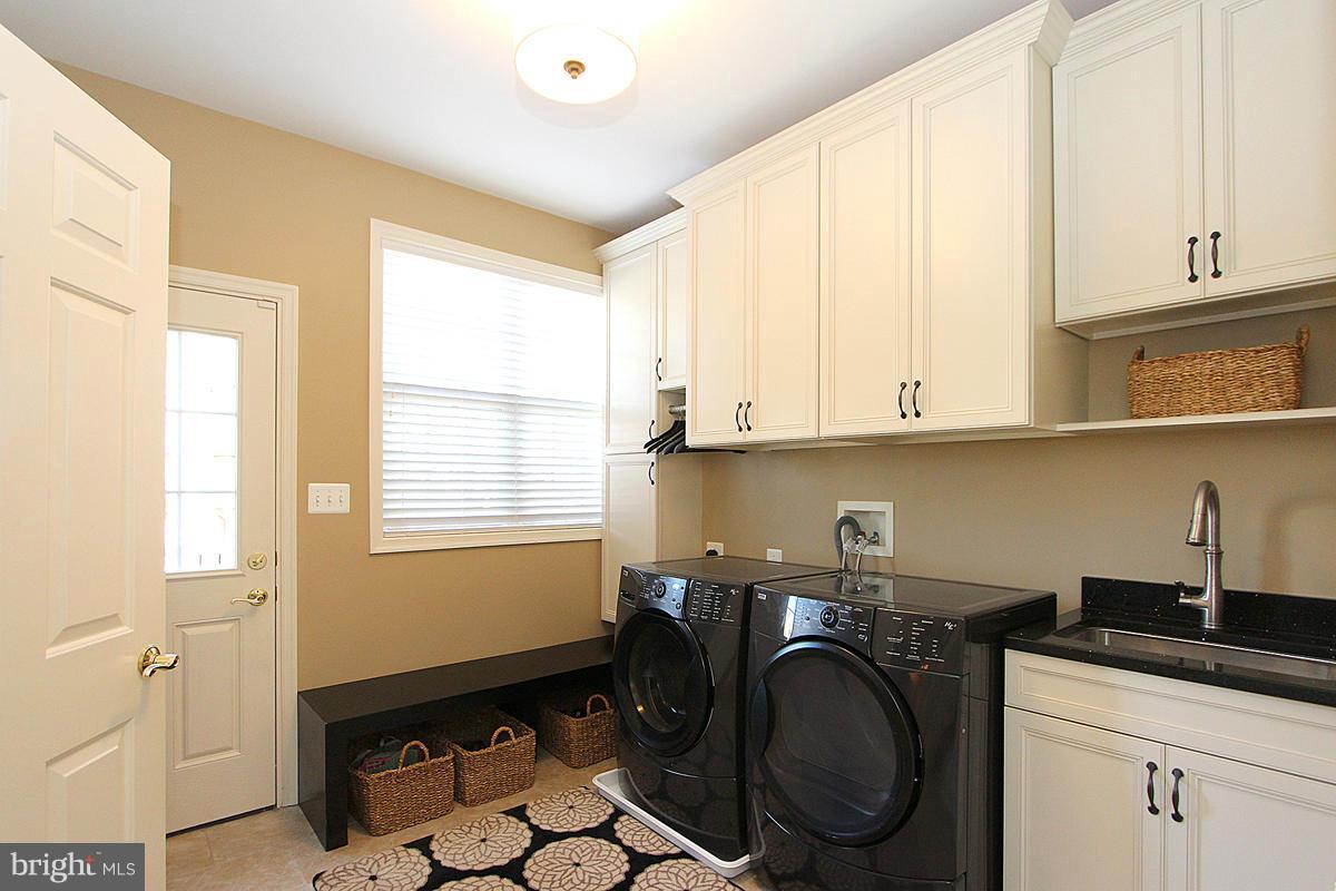 14219 Seneca Road Germantown, MD 20874 - Photo 11 of 30 Interior (General)