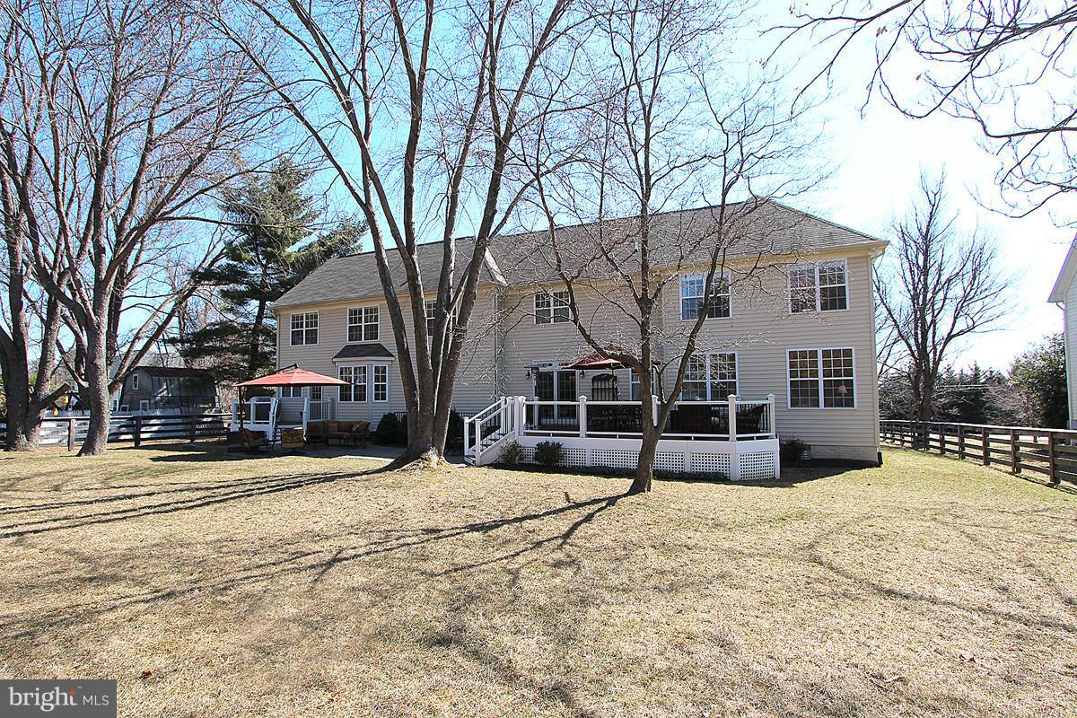 14219 Seneca Road Germantown, MD 20874 - Photo 30 of 30 Exterior (Rear)