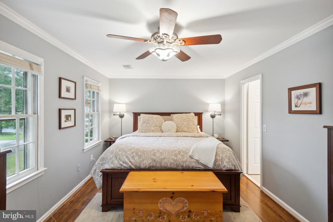 14925 Joshua Tree Road North Potomac, MD 20878 - Photo 16 of 40 Primary bedroom