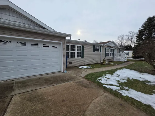 $99,999 | 8959 Meadowview Drive, Kalamazoo, MI 49009