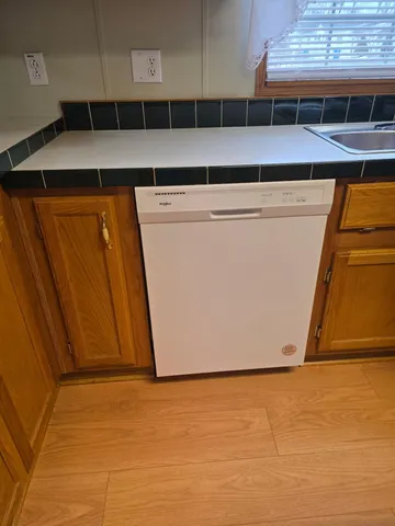 $99,999 | 8959 Meadowview Drive, Kalamazoo, MI 49009