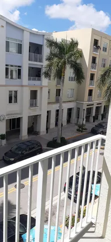 $2,575 | 1203 Town Center Drive, Unit 302, Jupiter, FL 33458