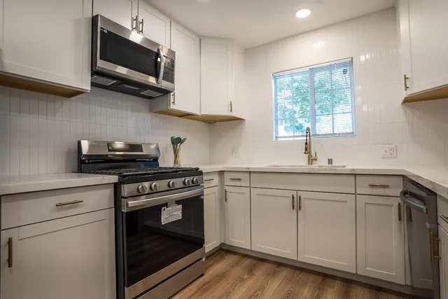 $444,990 | 85 Acacia Drive, Sanger, CA 93657