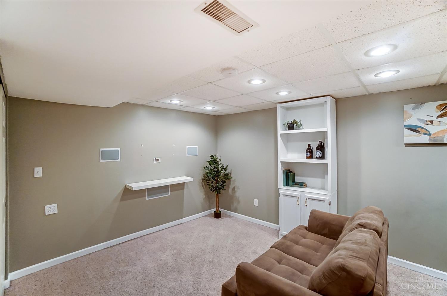 1124 Fuhrman Road Reading, OH 45215 - Photo 34 of 45 Gallery Image 34