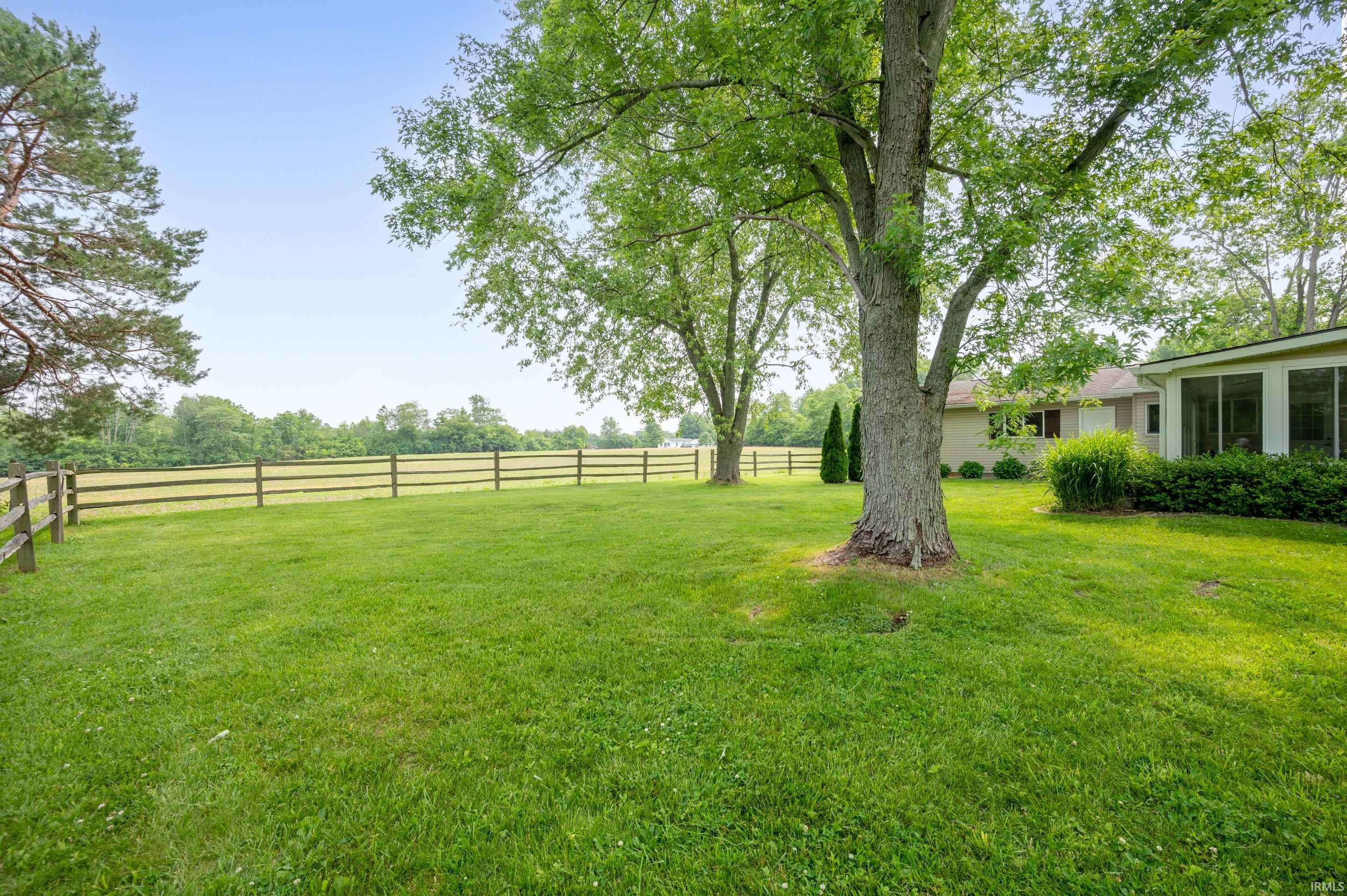 10320 North Sharp Bend Road Albany, IN 47320 - Photo 17 of 19 Gallery Image 17
