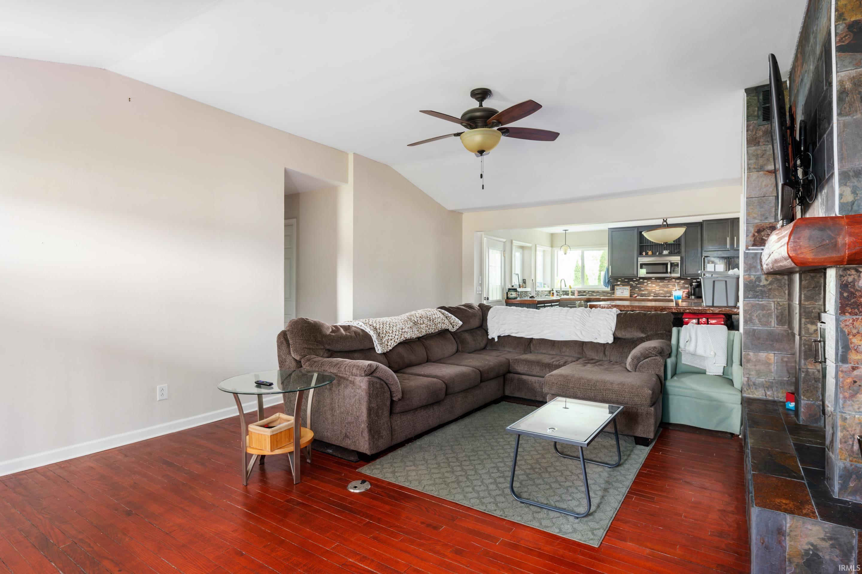 10320 North Sharp Bend Road Albany, IN 47320 - Photo 4 of 19 Gallery Image 4