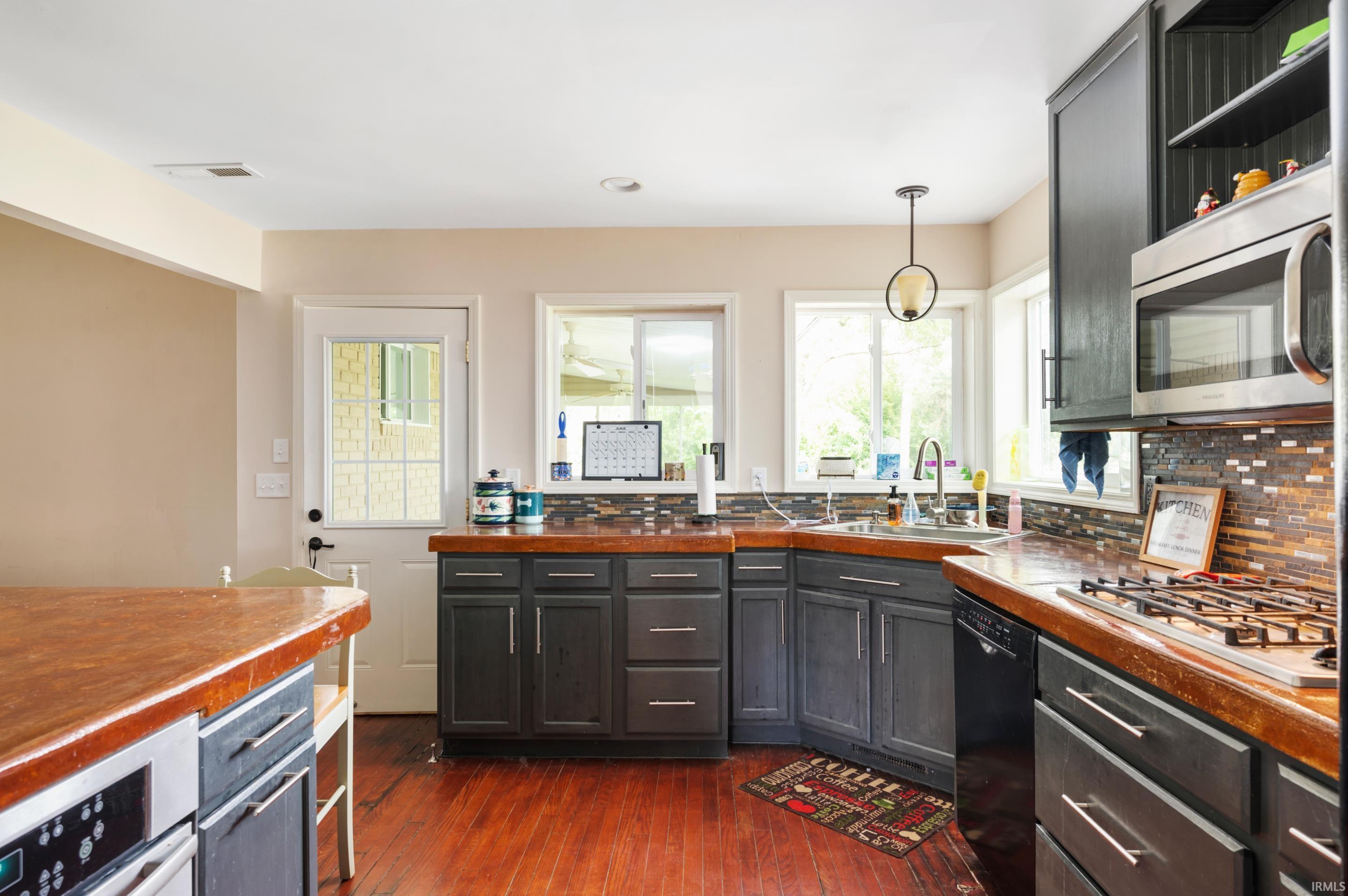 10320 North Sharp Bend Road Albany, IN 47320 - Photo 9 of 19 Gallery Image 9