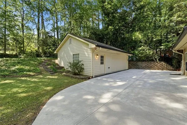 $550,000 | 3056 Nottaway Court, Atlanta, GA 30341