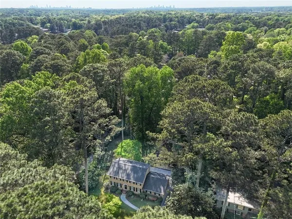 $550,000 | 3056 Nottaway Court, Atlanta, GA 30341