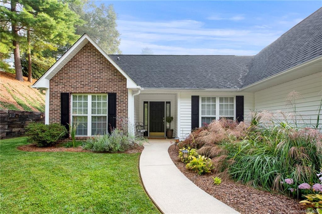 11 Lovers Loop Road Asheville, NC 28803 - Photo 1 of 37 Gallery Image 1