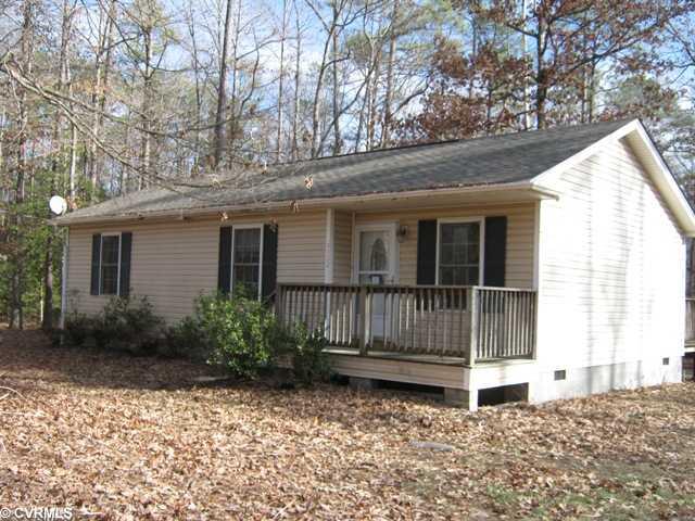 4902 Roxbury Road Charles City, VA 23030 - Photo 1 of 3 Kitchen
