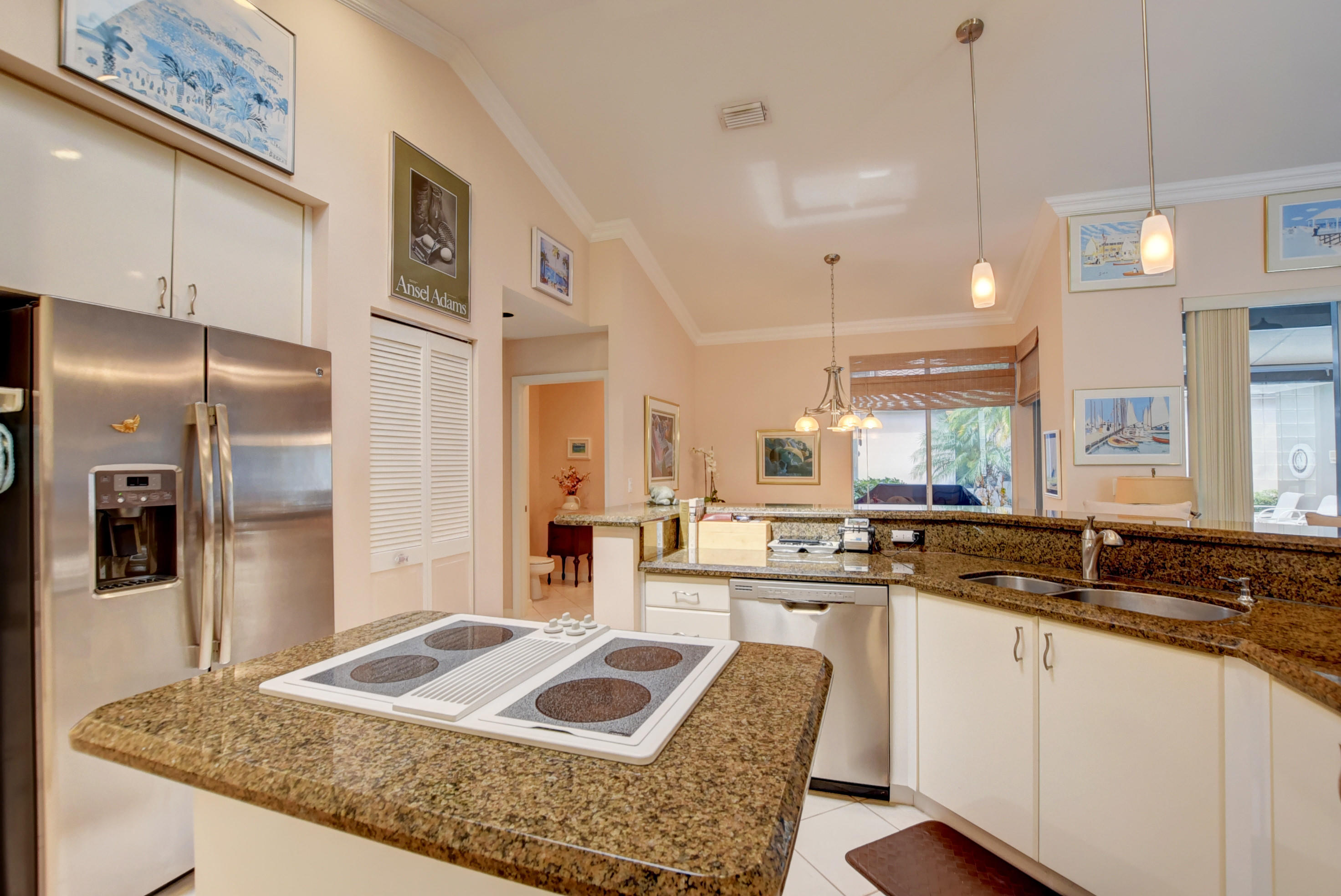 6342 Northwest 23rd Street Boca Raton, FL 33434 - Photo 25 of 50 Kitchen stainless appliances