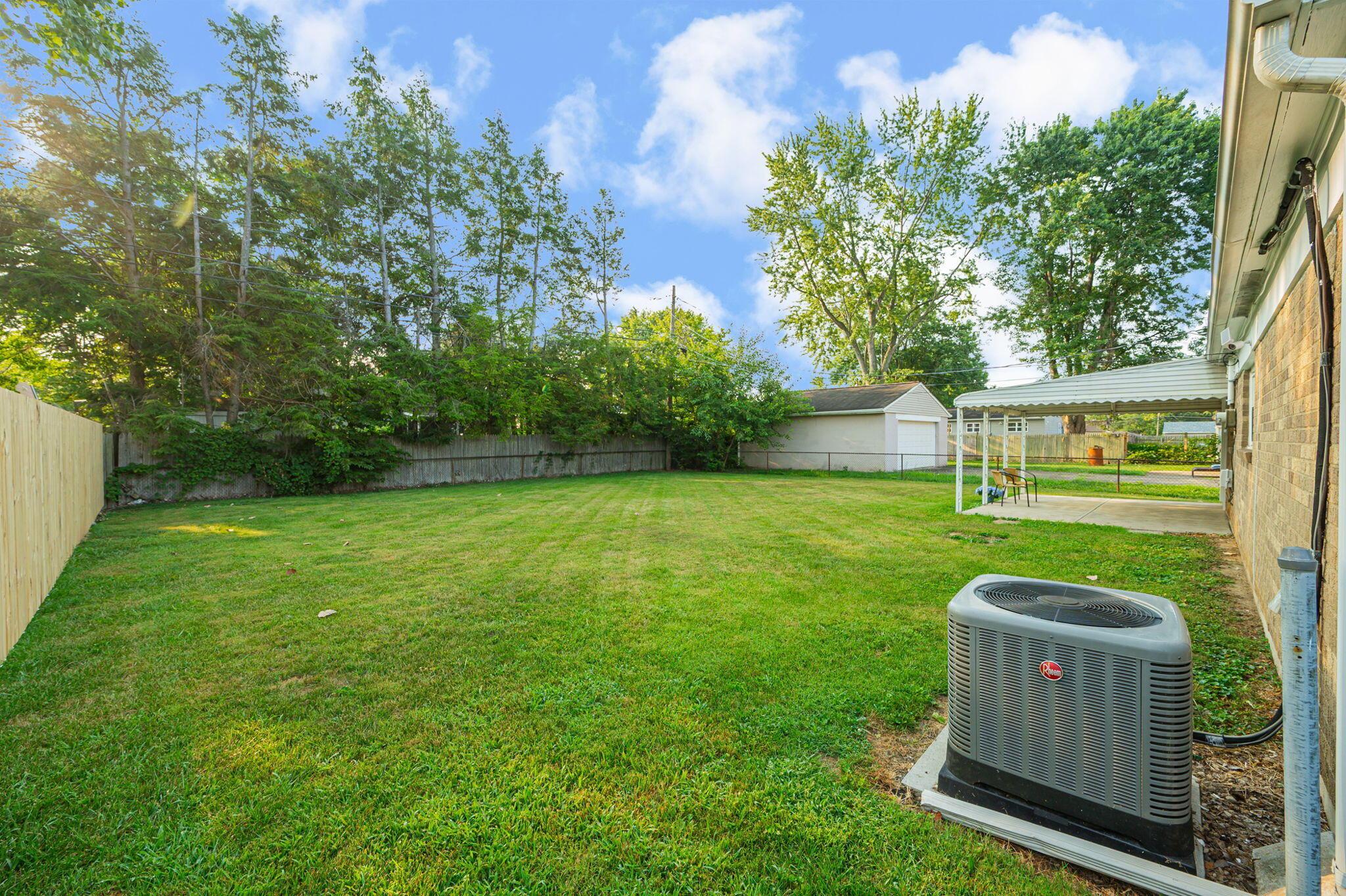 3882 Atkinson Road Columbus, OH 43232 - Photo 25 of 32 5-web-or-mls-3889 Atkinson Rd-5