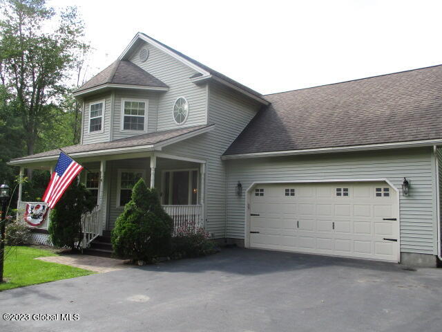 48 Sheraton Lane Queensbury, NY 12804 - Photo 4 of 57 IMG_5082