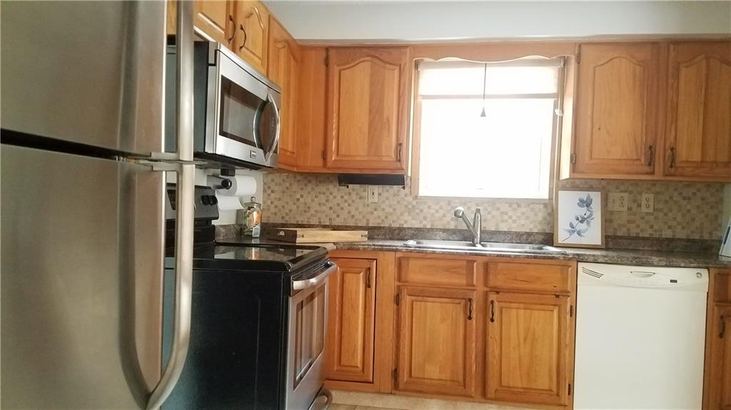 491 Old Farm Road Pittsburgh, PA 15228 - Photo 13 of 23 Kitchen has several newer appliances