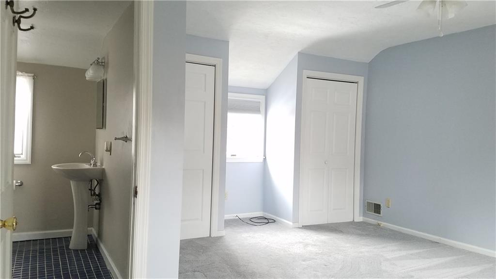 491 Old Farm Road Pittsburgh, PA 15228 - Photo 7 of 23 Master Bedroom suite