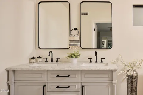 $1,299,900 | 6900 Lurline Avenue, Los Angeles, CA 91306