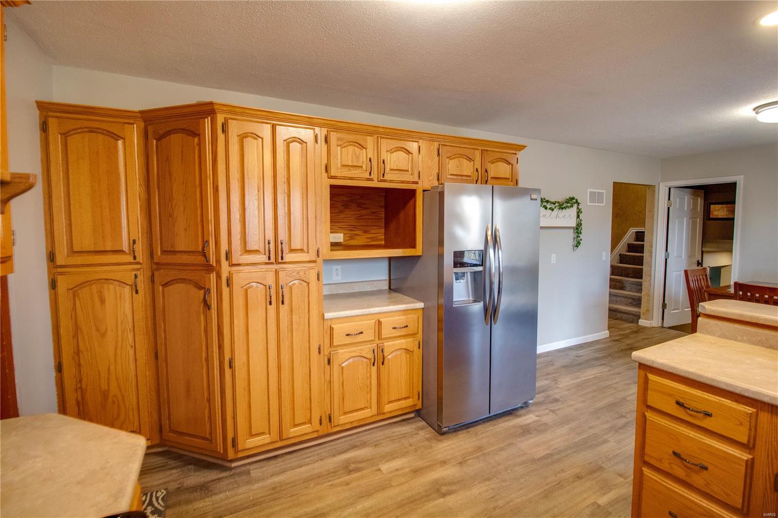 211 Lakeside Drive Bethalto, IL 62010 - Photo 23 of 52