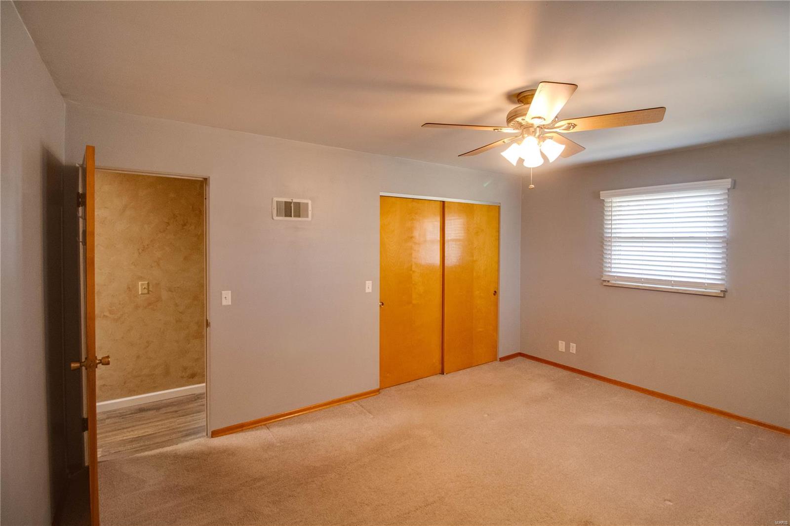 211 Lakeside Drive Bethalto, IL 62010 - Photo 31 of 52