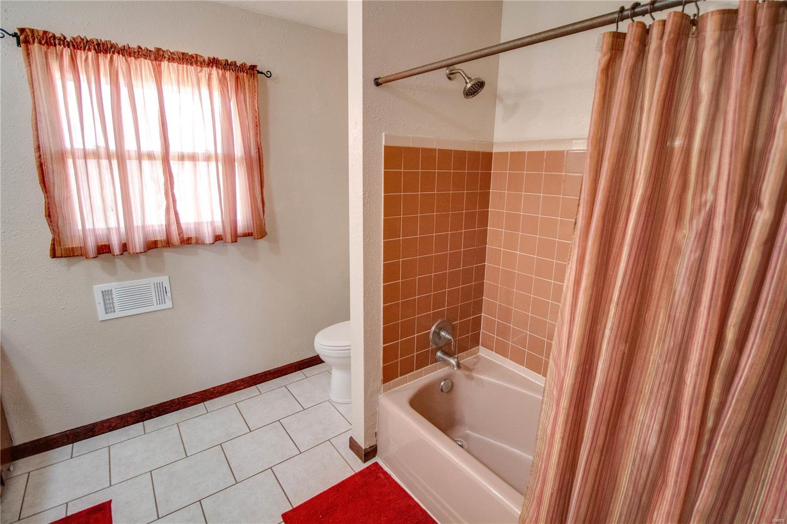 211 Lakeside Drive Bethalto, IL 62010 - Photo 33 of 52