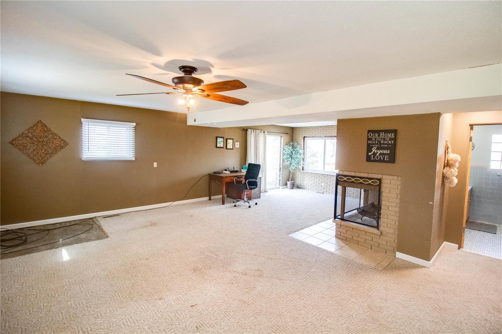 211 Lakeside Drive Bethalto, IL 62010 - Photo 36 of 52