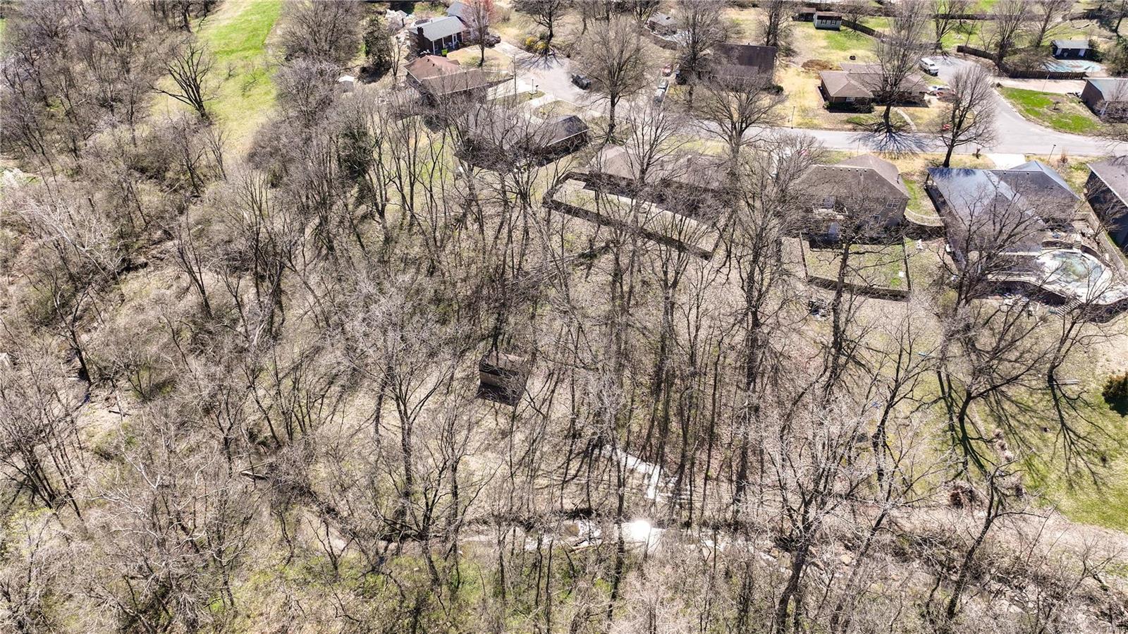 211 Lakeside Drive Bethalto, IL 62010 - Photo 6 of 52