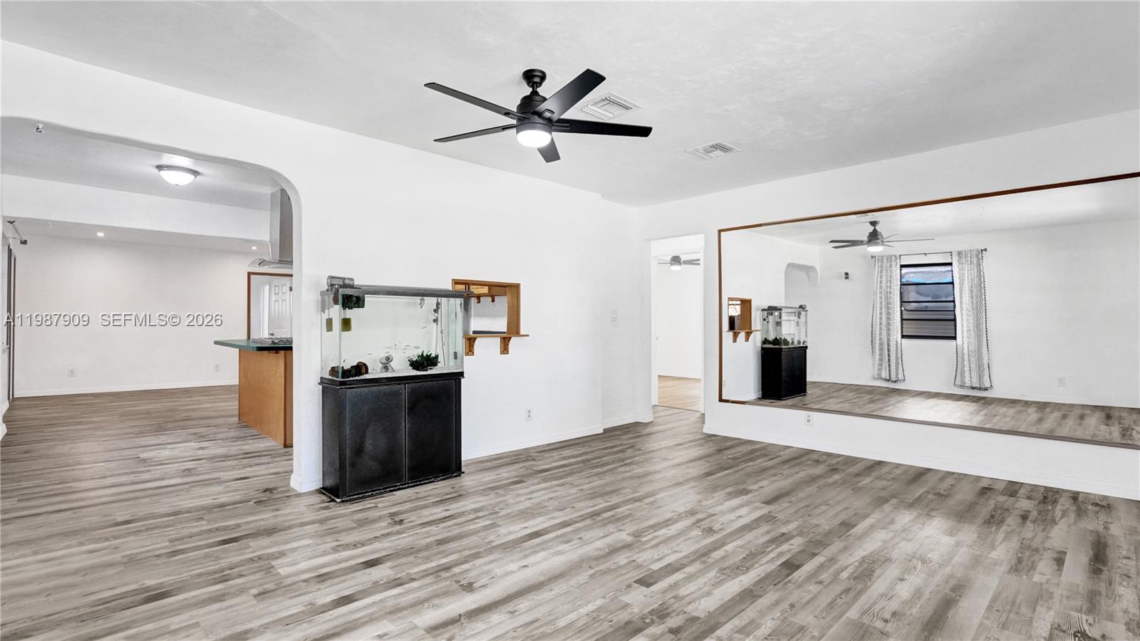 1007 North 31st Road Hollywood, FL 33021 - Photo 6 of 54