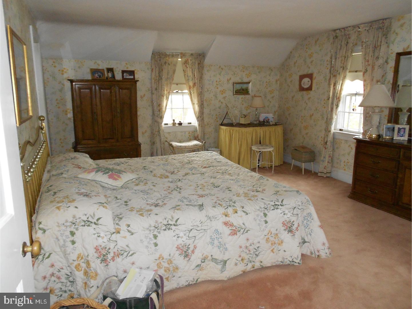 102 Old Oak Road Newark, DE 19711 - Photo 11 of 15 Master Bedroom