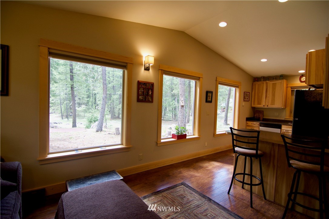 4 Rainbow Road Mazama, WA 98833 - Photo 4 of 25 Gallery Image 4