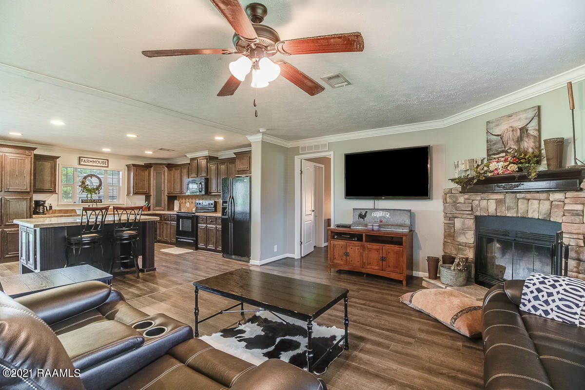 1040 B Chris Road Sunset, LA 70584 - Photo 8 of 24