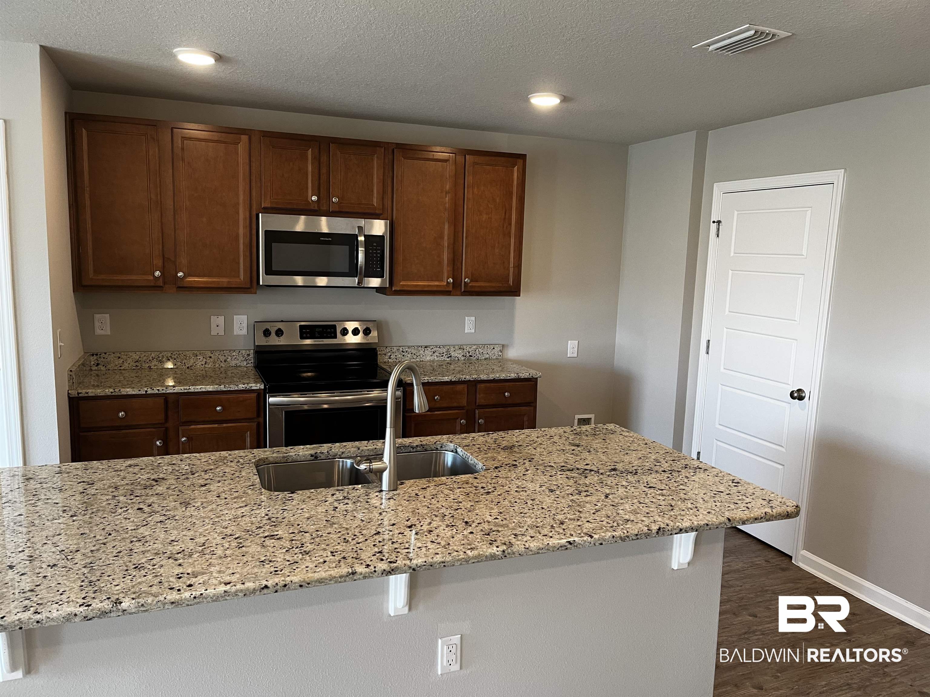 8350 Irwin Loop Daphne, AL 36526 - Photo 10 of 27