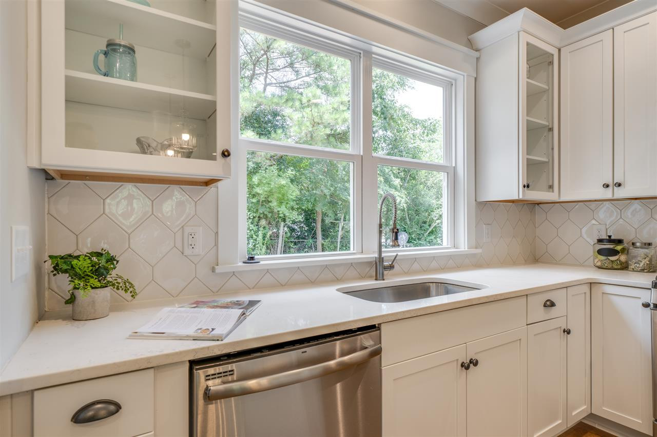 609 Bragg Street Raleigh, NC 27601 - Photo 12 of 26 Photo 12