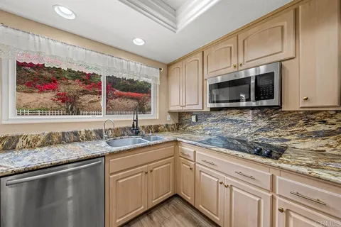$1,179,000 | 7906 Anders Circle, La Mesa, CA 91942