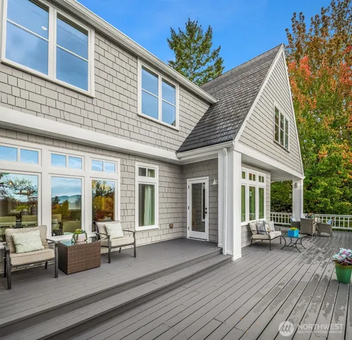 $3,050,000 | 26133 Northeast 34th Street, Redmond, WA 98053