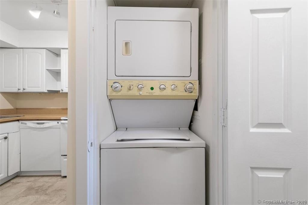 86 Howe Street, Unit A New Haven, CT 06511 - Photo 15 of 31