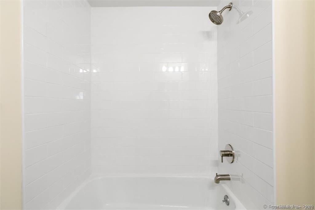 86 Howe Street, Unit A New Haven, CT 06511 - Photo 22 of 31