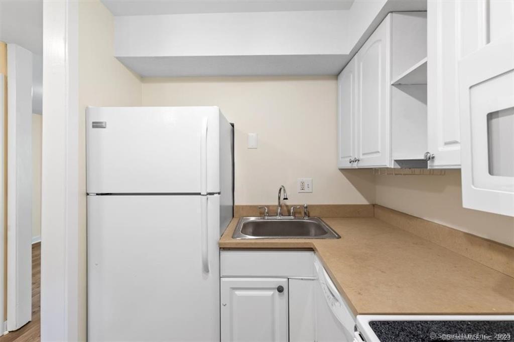 86 Howe Street, Unit A New Haven, CT 06511 - Photo 10 of 31