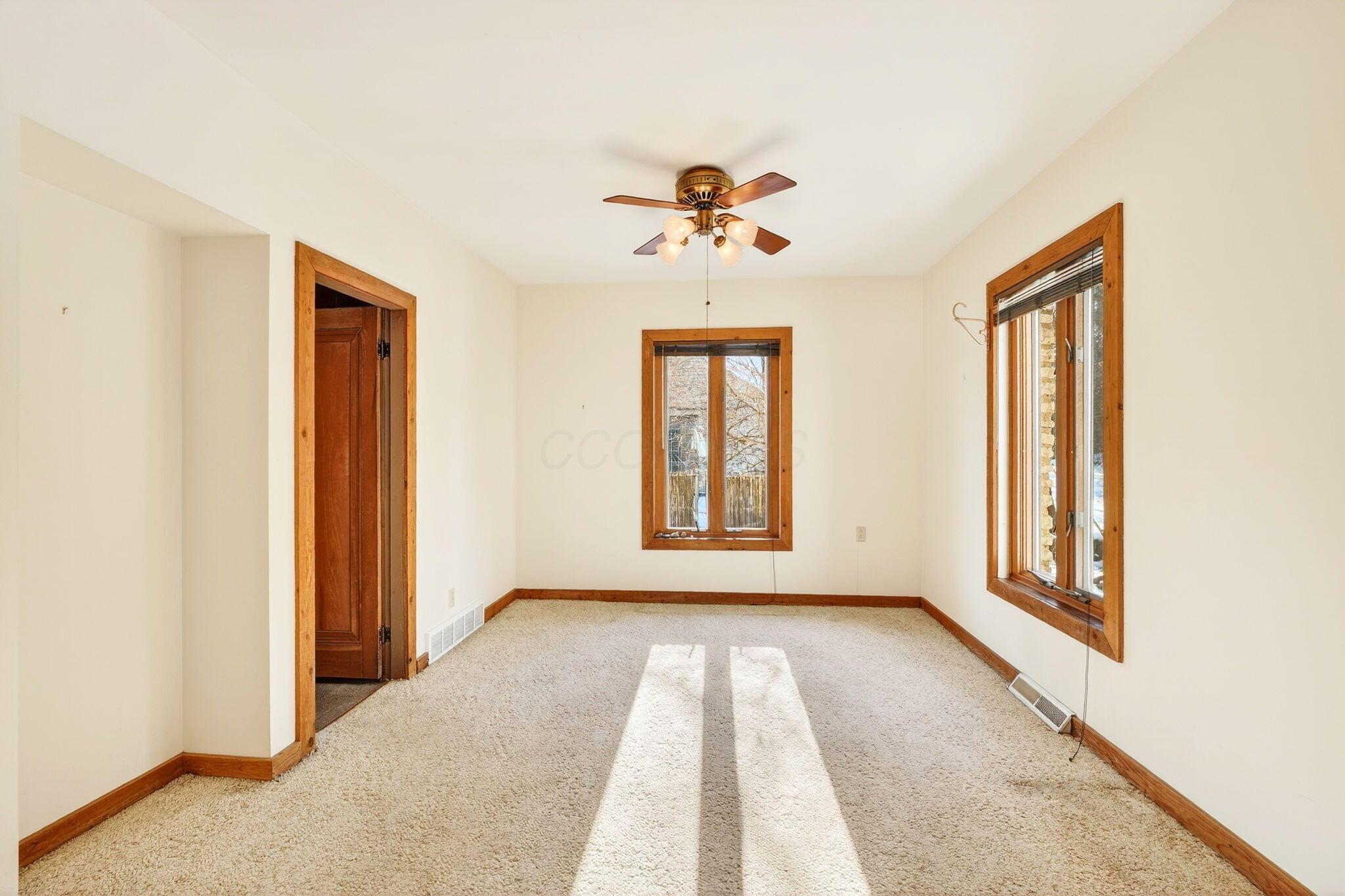 4827 Bellann Road Columbus, OH 43221 - Photo 33 of 85 DINING ROOM